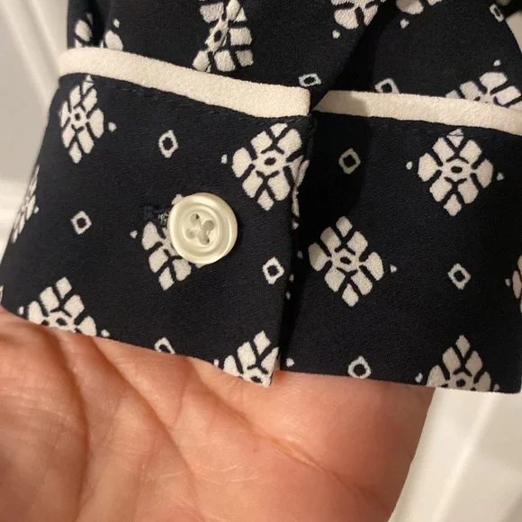 Loft Long sleeve blouse -M - Picture 6 of 9